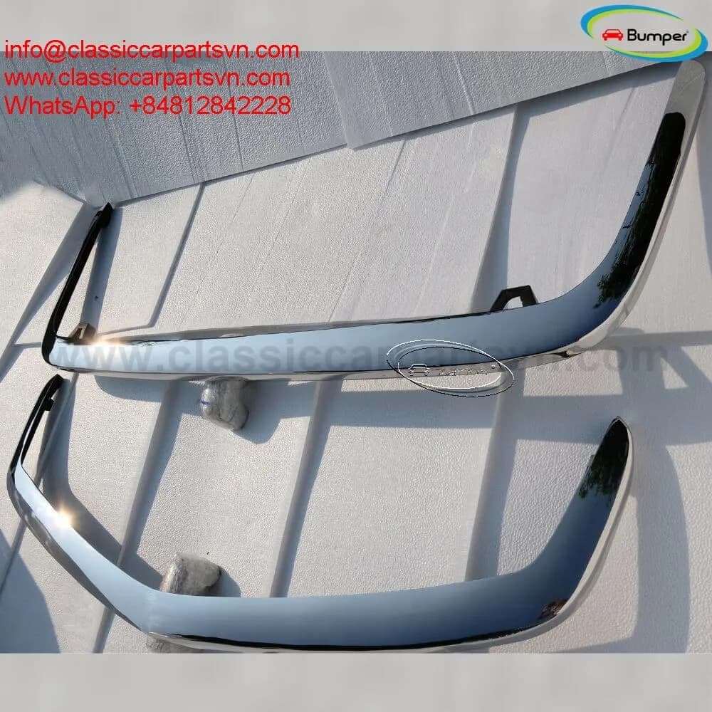 Front grill of Triumph Spitfire MK4, Spitfire 1500, GT6 MK3 — 2